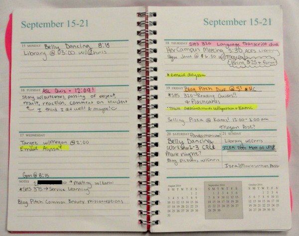 Using a planner doesn't have to be confusing! Check out www.mostlymorgan.com for guidance on getting your life together with the help of a planner!
